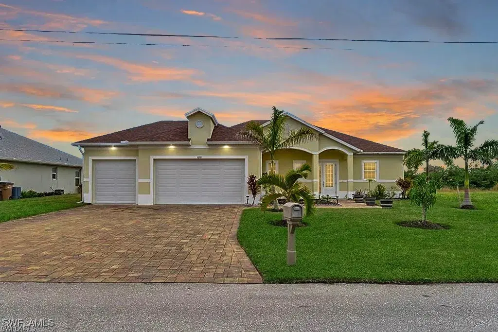 Picture of 618 SW 31St Ter, Cape Coral, FL 33914
