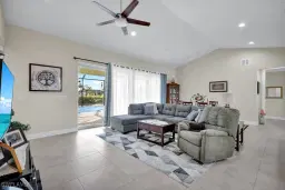 Picture of 618 SW 31St Ter, Cape Coral, FL 33914