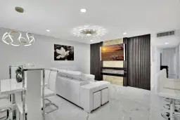 Picture of 450 Normandy J J, Delray Beach, FL 33484