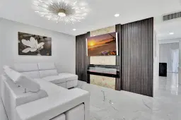 Picture of 450 Normandy J J, Delray Beach, FL 33484