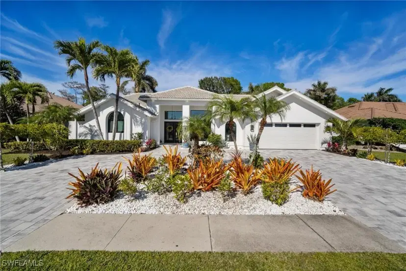 Picture of 1641 Northgate Dr, Naples FL 34105