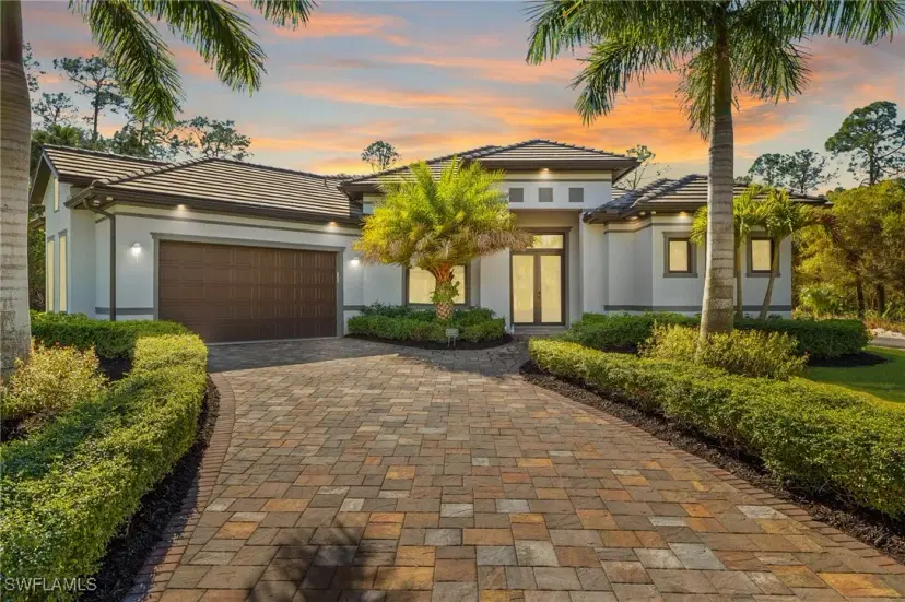 Picture of 922 14Th Ave Ne, Naples FL 34120