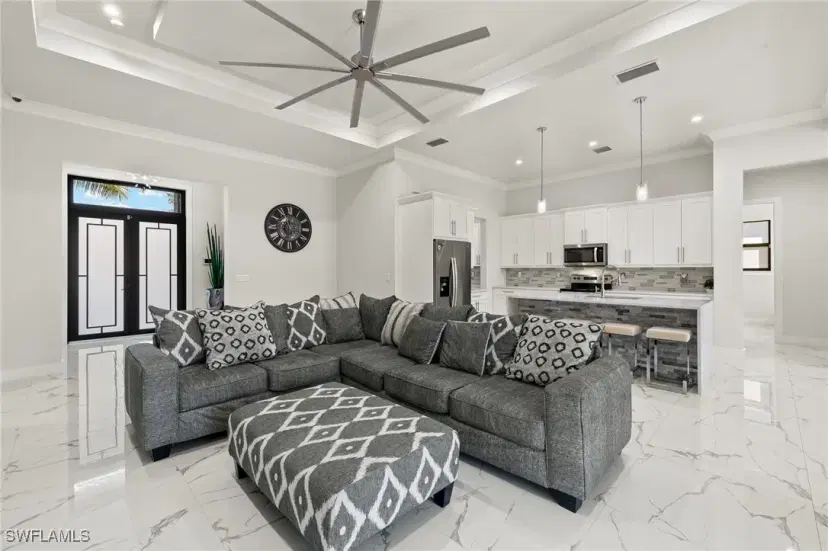Picture of 922 14Th Ave Ne, Naples FL 34120