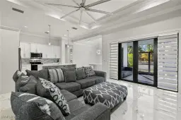Picture of 922 14Th Ave Ne, Naples, FL 34120