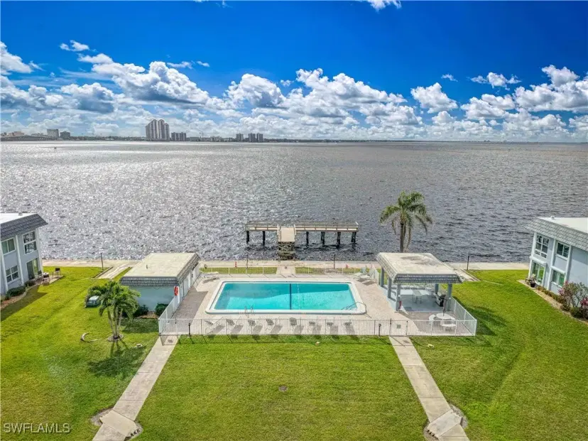 Picture of 3390 N Key Dr 6, North Fort Myers FL 33903
