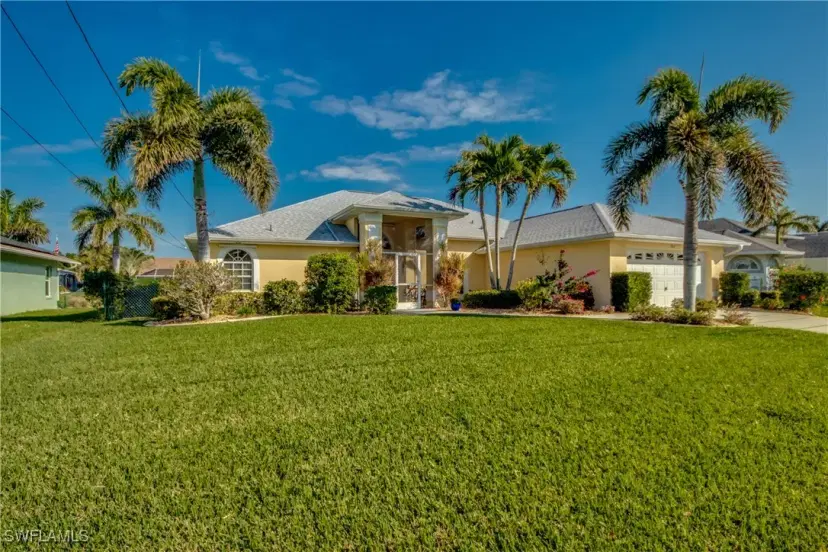 Picture of 1917 SE 12Th St, Cape Coral FL 33990