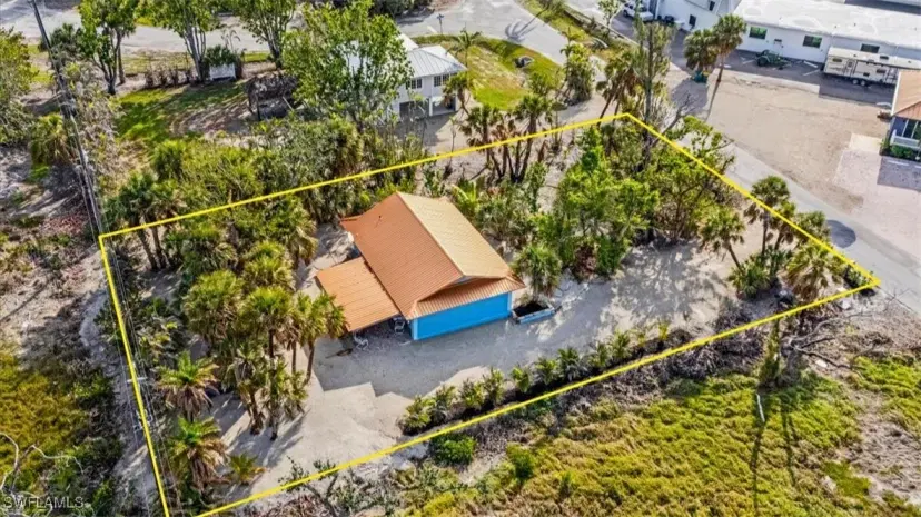 Picture of 105 Mound Rd, Fort Myers Beach FL 33931
