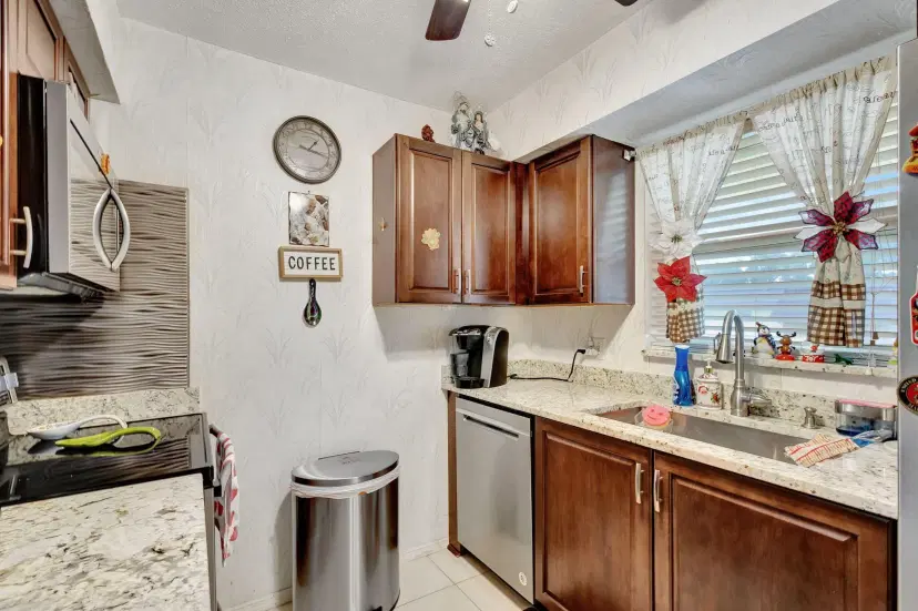 Picture of 12005 Poinciana Boulevard 204, Royal Palm Beach FL 33411