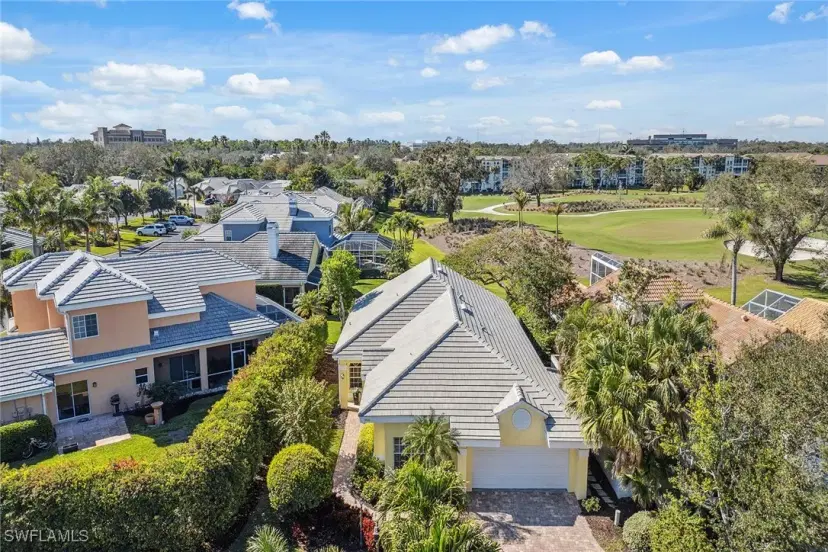 Picture of 5900 Fountain Dr, Naples FL 34119