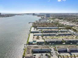 Picture of 118 Castlewood Drive 128, North Palm Beach, FL 33408