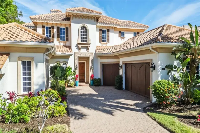 Picture of 8604 Majorca Ln, Naples FL 34114