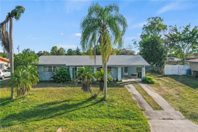 Picture of 1814 Malone St, Lehigh Acres FL 33936