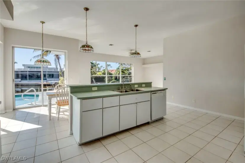 Picture of 2810 SW 25Th St, Cape Coral FL 33914