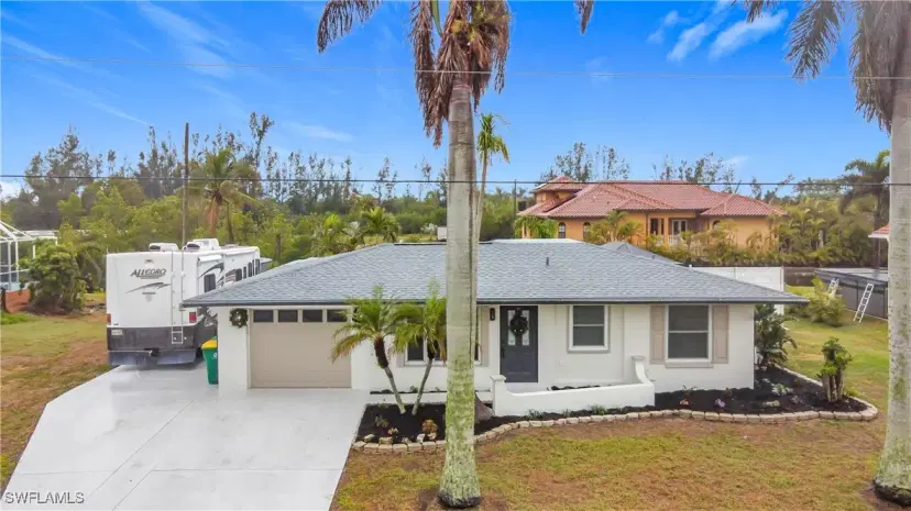 Picture of 141 Singapore Rd, Punta Gorda FL 33950