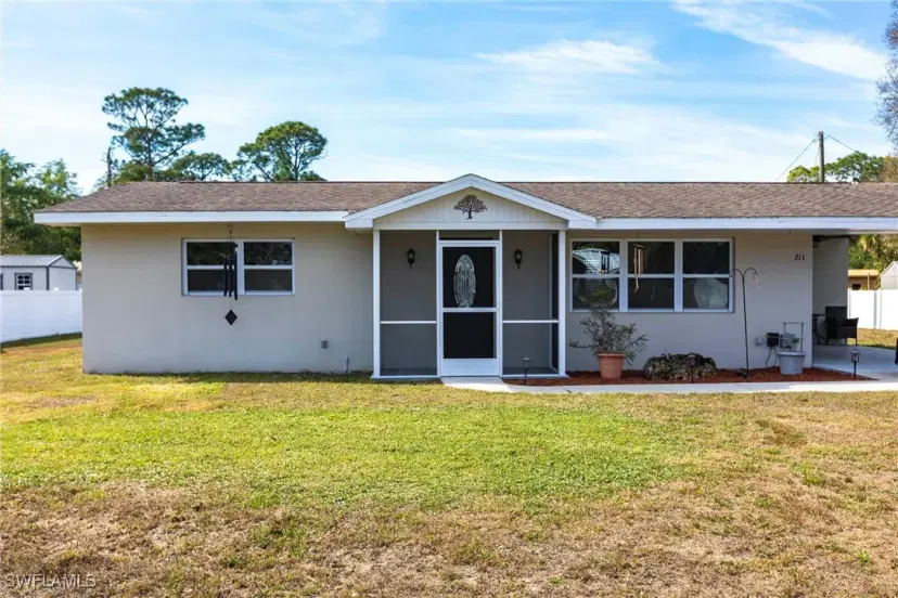 Picture of 311 Greenwood Ave, Lehigh Acres FL 33936