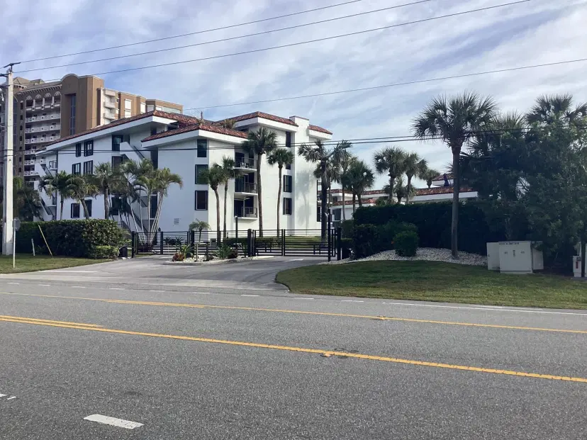 Picture of 4100 N Highway A1A 311, Fort Pierce FL 34949