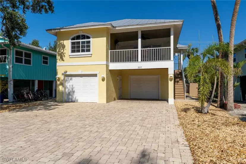 Picture of 227 Mango St, Fort Myers Beach FL 33931