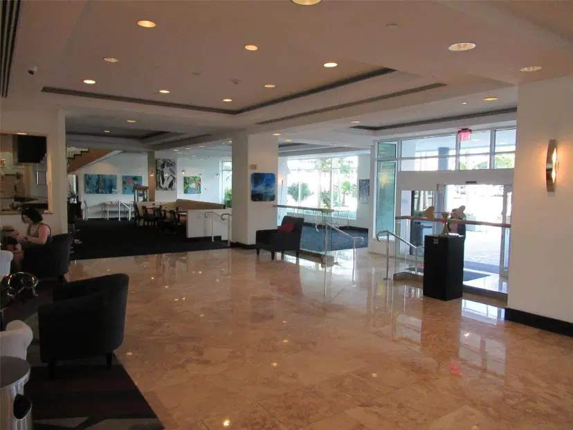 Picture of 2670 E Sunrise Blvd 301, Fort Lauderdale FL 33304