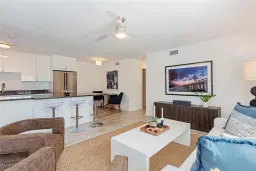 Picture of 545 Broad Ave S 545, Naples, FL 34102