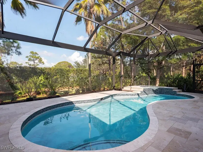 Picture of 657 Soliel Dr, Naples FL 34110