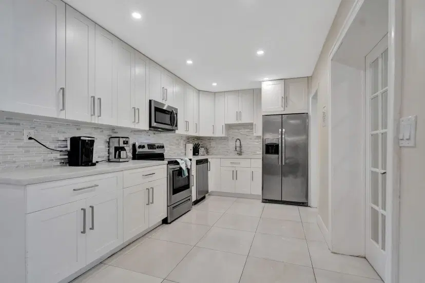 Picture of 161 NE 57Th Ct, Oakland Park FL 33334