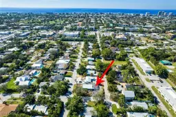 Picture of 1191 Rordon Ave, Naples, FL 34103