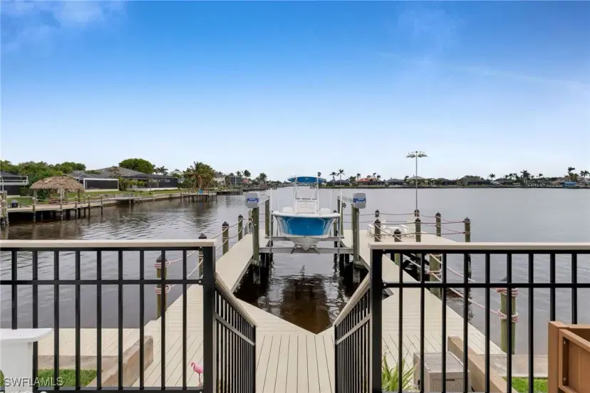 Picture of 5331 Skyline Blvd, Cape Coral FL 33914