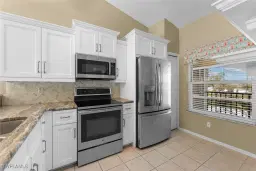 Picture of 1356 Mainsail Dr 1422, Naples, FL 34114
