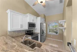 Picture of 1356 Mainsail Dr 1422, Naples, FL 34114