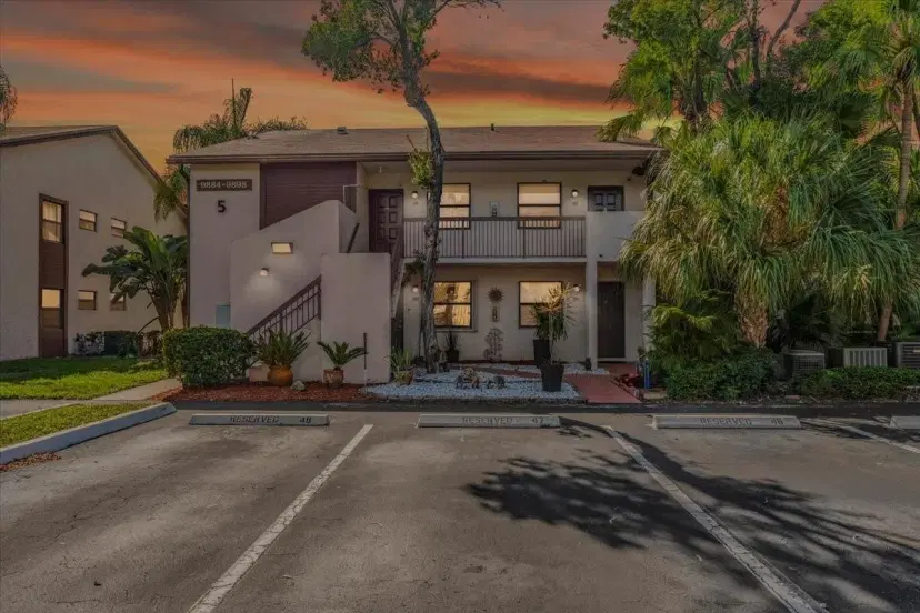 Picture of 9884 Nob Hill Ct 9884, Fort Lauderdale FL 33351