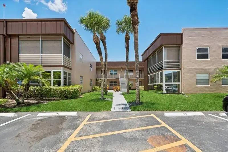 Picture of 344 Piedmont H Trail, Delray Beach, FL 33484