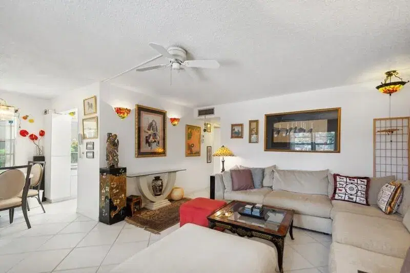 Picture of 344 Piedmont H Trail, Delray Beach, FL 33484