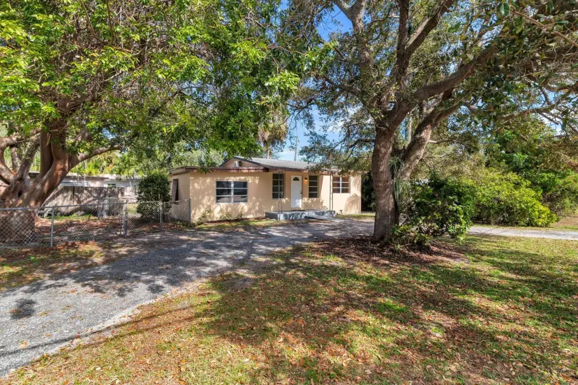 Picture of 2609 Richard Road, West Palm Beach FL 33403