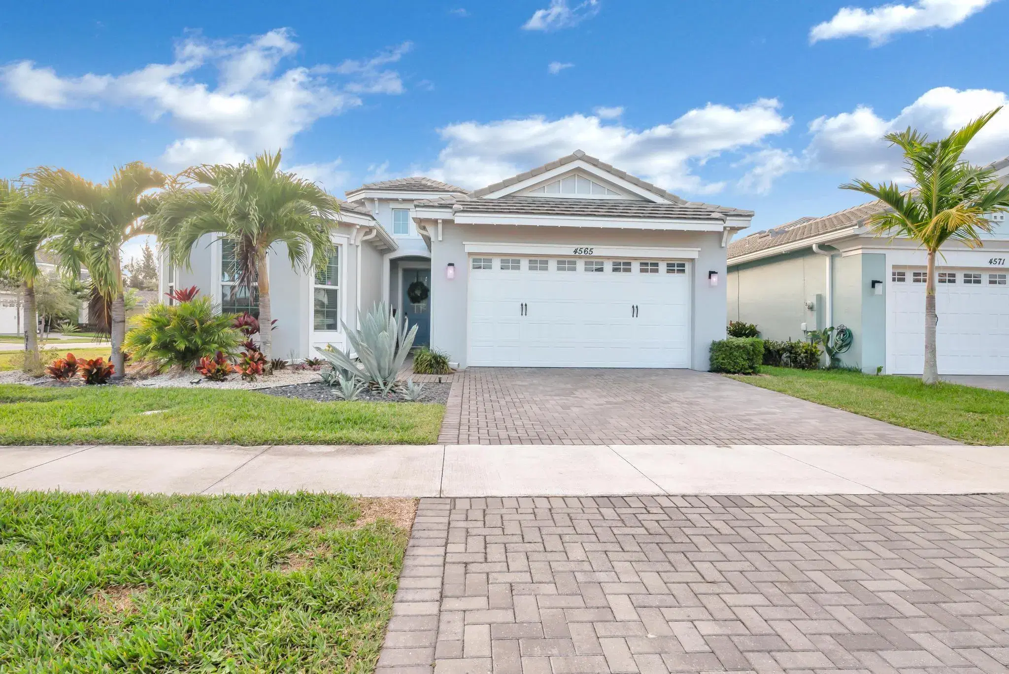 Picture of 4565 Canopy Grove Drive, Westlake, FL 33470