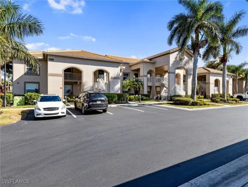 Picture of 19981 Barletta Ln 1812, Estero FL 33928