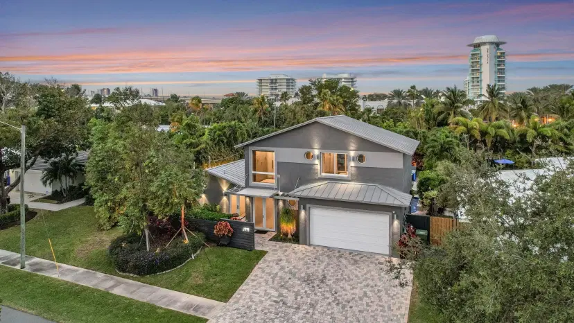 Picture of 2215 Manatee Dr, Fort Lauderdale FL 33316