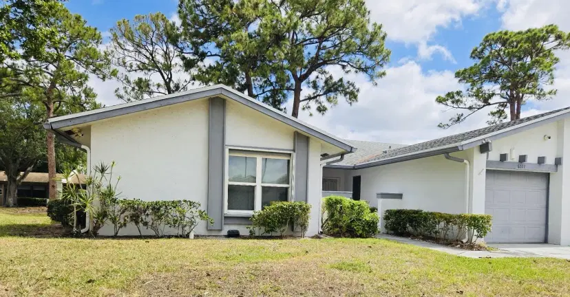 Picture of 6111 Elsinore Circle, Greenacres FL 33463