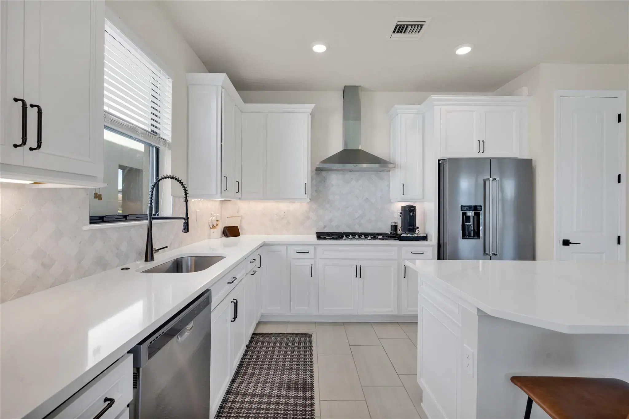 Picture of 4511 E Pinehurst Trl, Fort Lauderdale, FL 33309