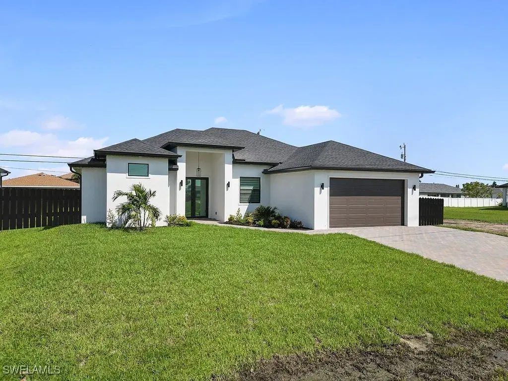 Picture of 2304 Kismet Pkwy W, Cape Coral, FL 33993