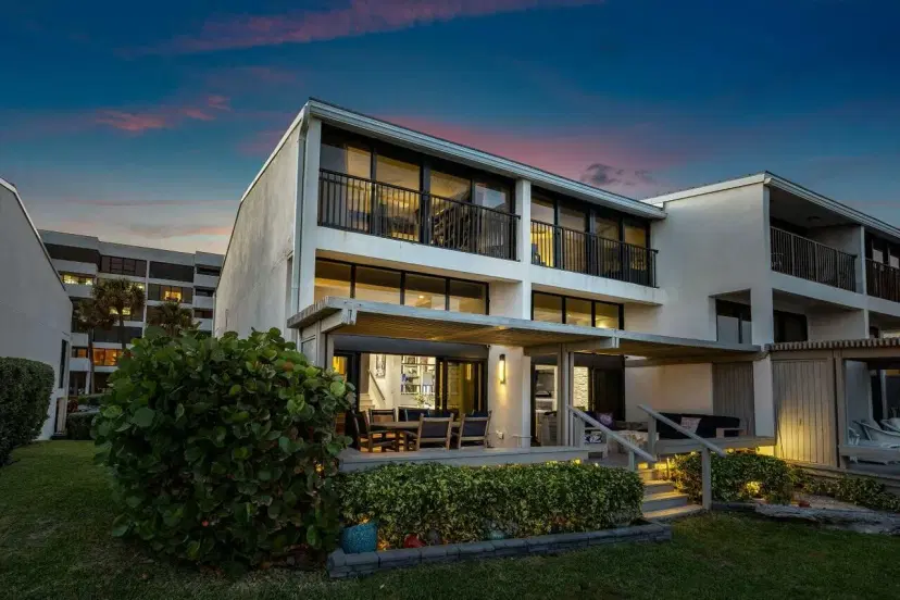 Picture of 2175 S Ocean Boulevard Th-7, Delray Beach FL 33483