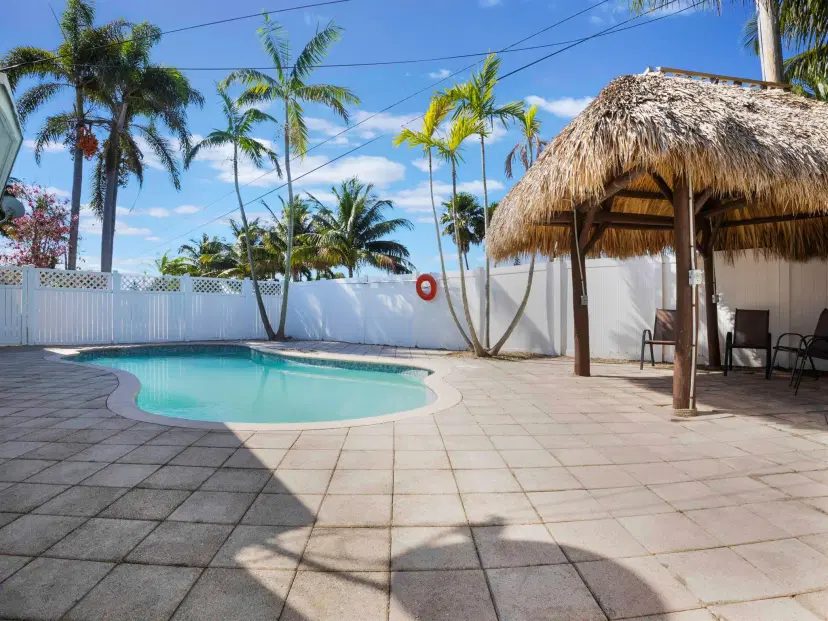 Picture of 231 N Seacrest Circle, Delray Beach FL 33444