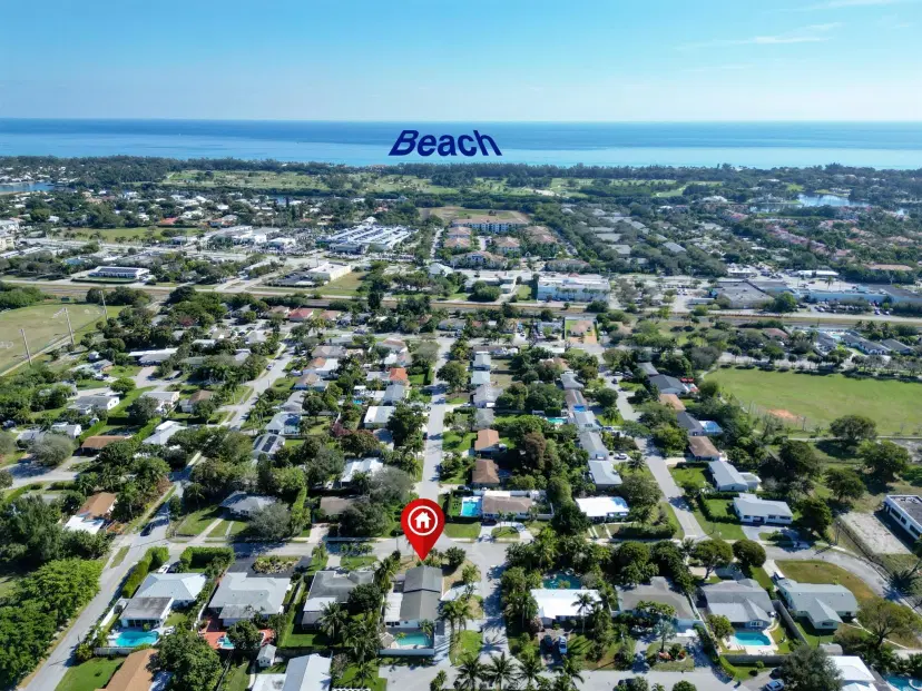 Picture of 231 N Seacrest Circle, Delray Beach FL 33444