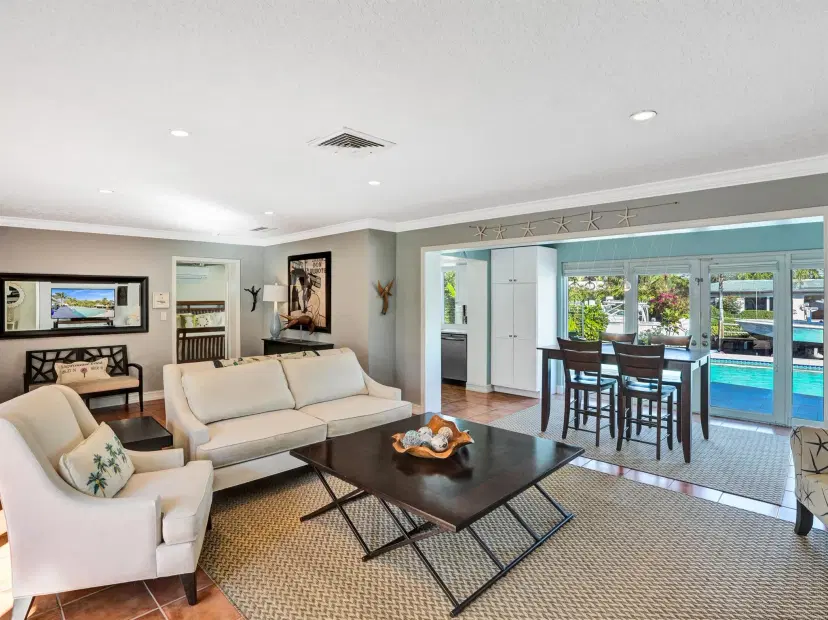 Picture of 2201 NE 48Th Court, Lighthouse Point FL 33064