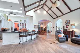 Picture of 2755 Lantern Ln, Naples, FL 34102