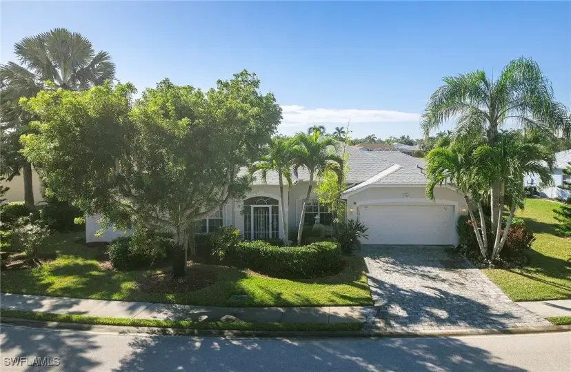 Picture of 23418 Olde Meadowbrook Cir, Estero FL 34134