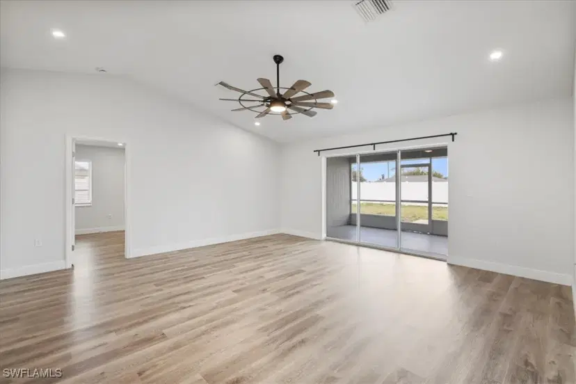 Picture of 7095 Beardsley St, Englewood FL 34224