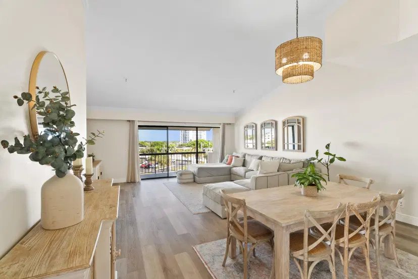 Picture of 300 Golfview Road 503, North Palm Beach FL 33408
