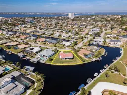 Picture of 1050 Clarellen Dr, Fort Myers, FL 33919