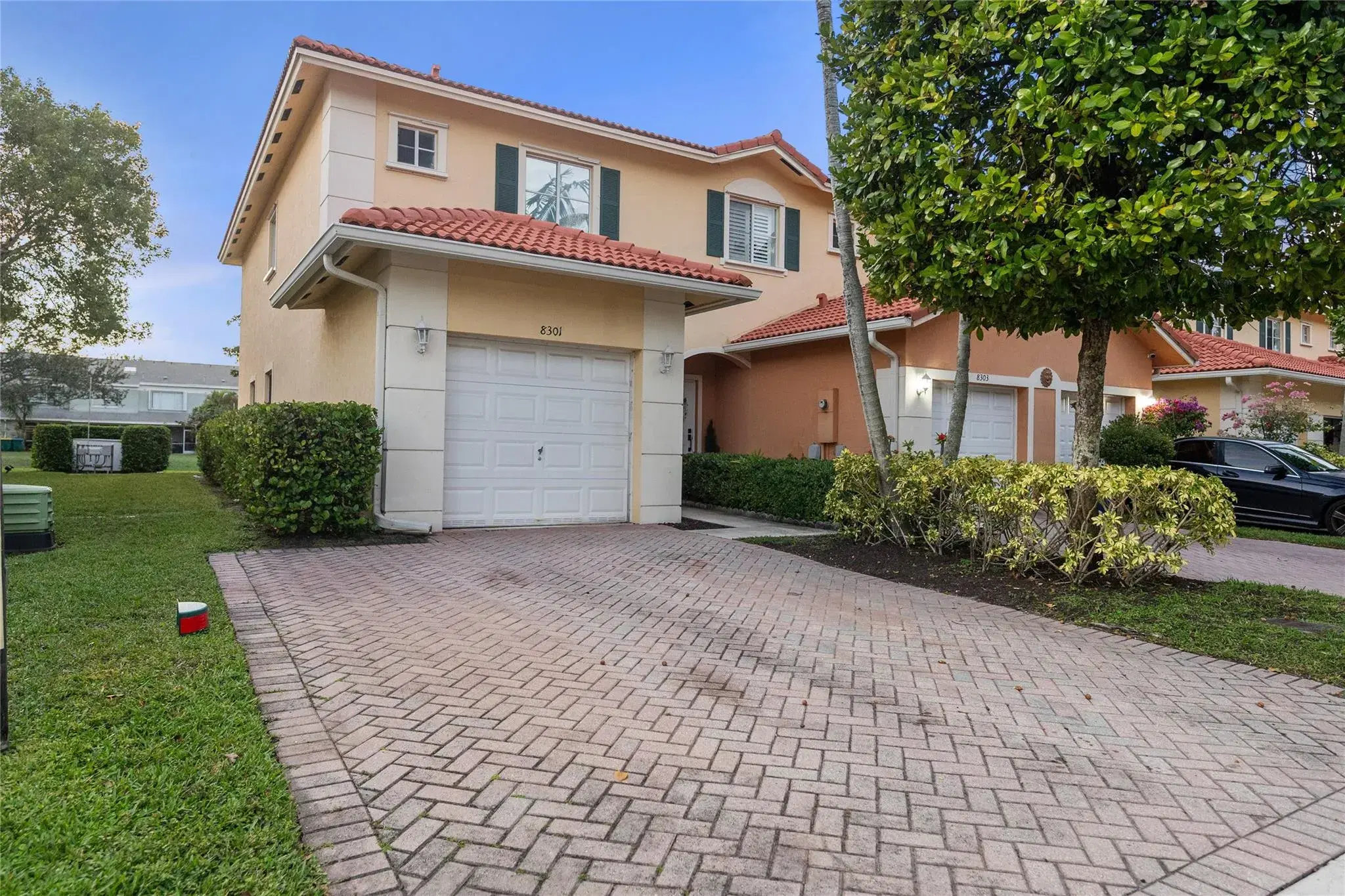Picture of 8301 Santa Monica Ter, Tamarac, FL 33321