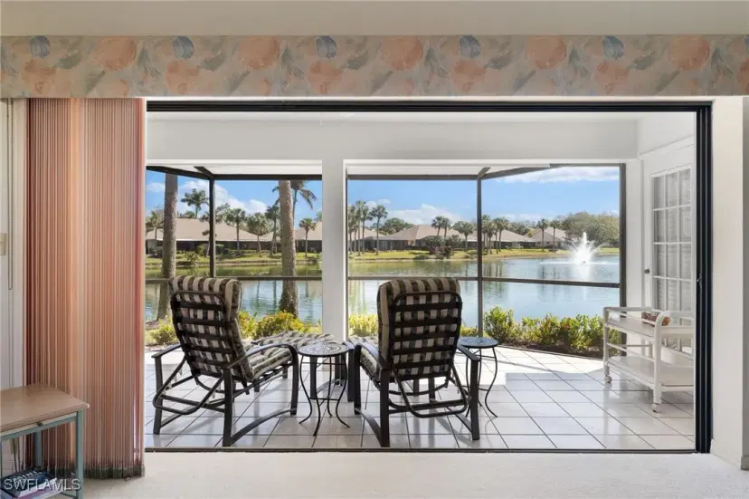 Picture of 1320 Park Lake Dr, Naples FL 34110